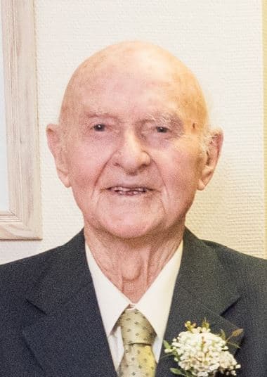 Branley, Christopher