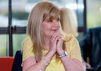 Jacqueline Fox