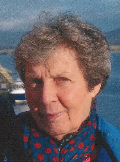 Súilleabháin, Eilis (née Mc Mullen)