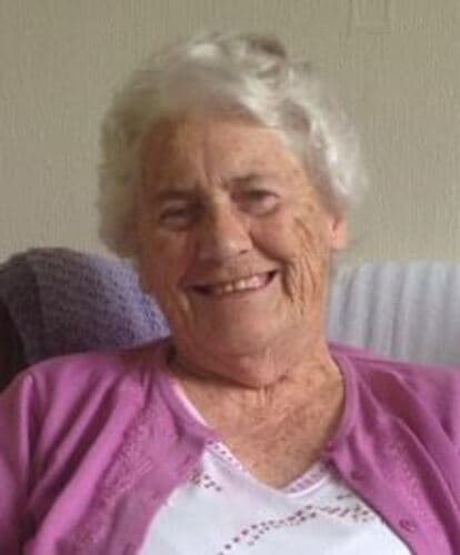 Olive Wray née Ross